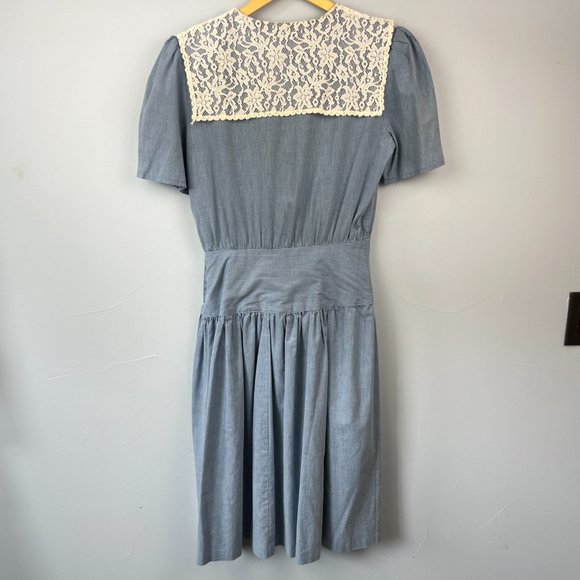 Vintage PERI Petites Cotton Modest Dress with Lace Collar and Tie Size M - Picture 11 of 11